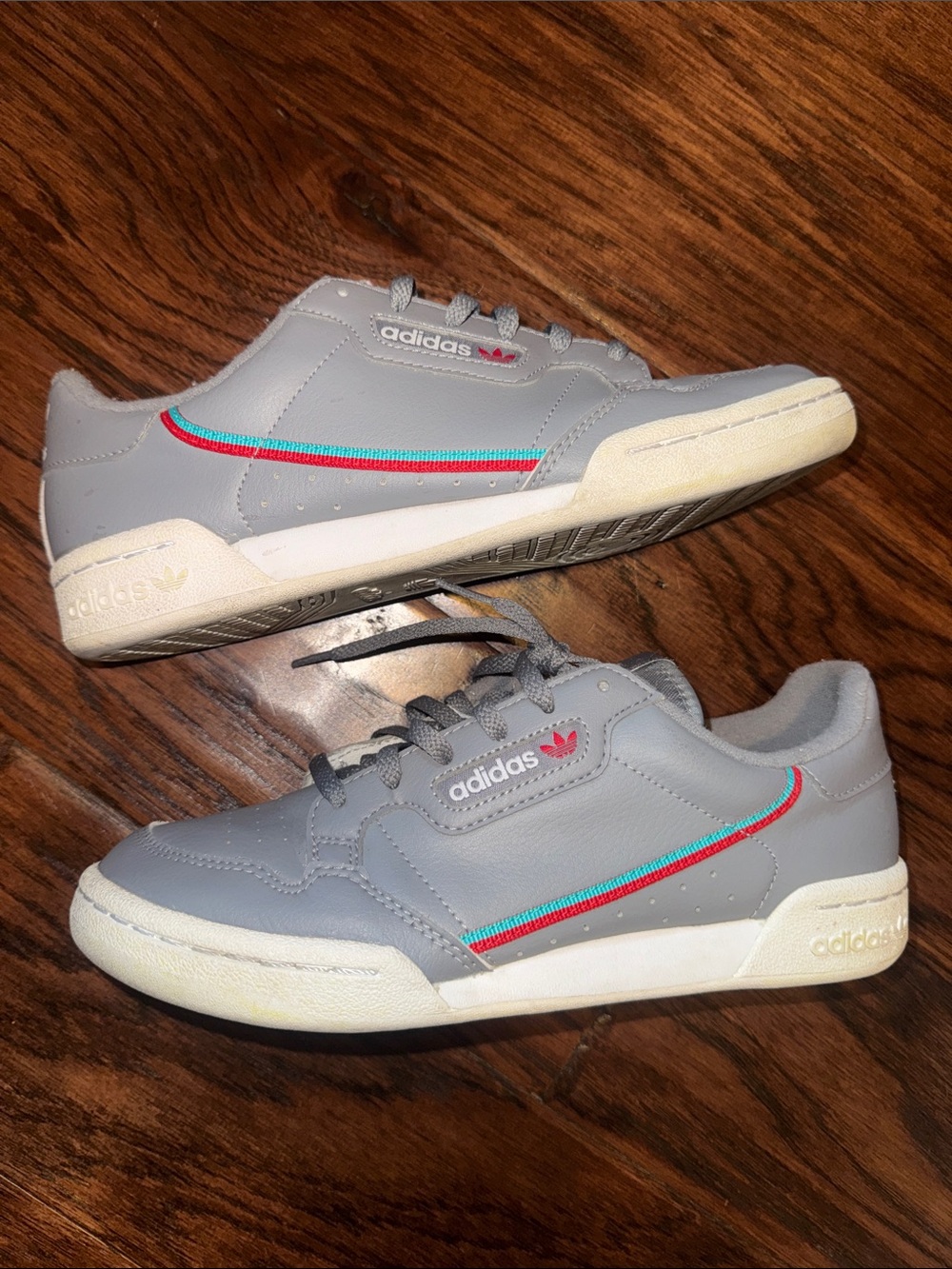 adidas Continental 80 Low-Top Sneakers Teal & Red Stripe Youth Big Kid 6 Women 8